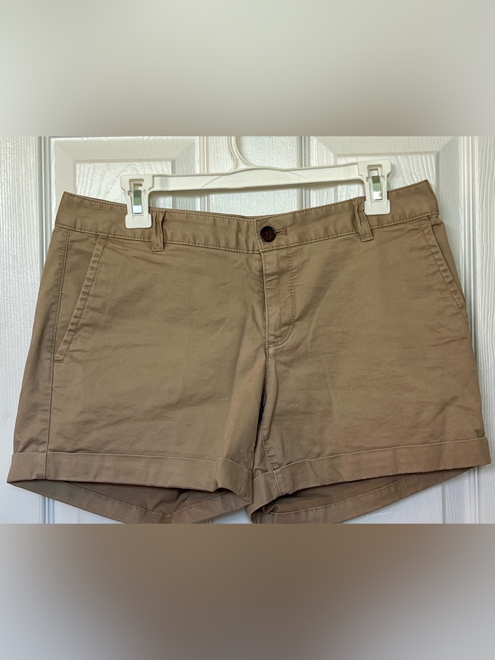 BANANA REPUBLIC Women's Sz 6 City Chino Shorts Beige EUC